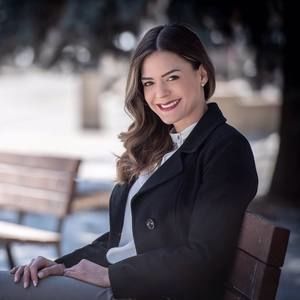 Meet your Posher, Ana